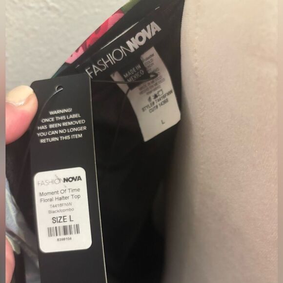 FASHION NOVA•Moment of time floral halter top Large - Picture 4 of 5